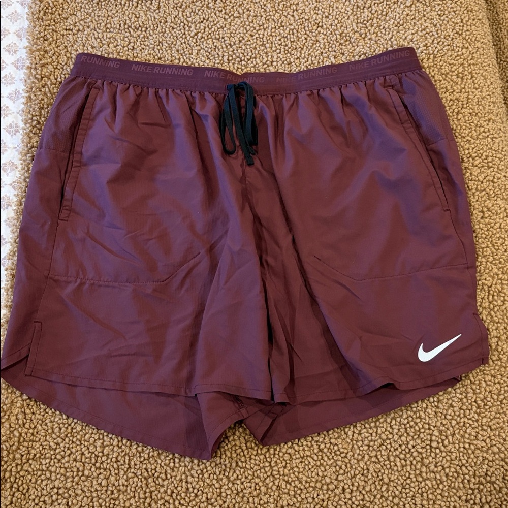 Nike Running Shorts in Burgundy with White Logo
